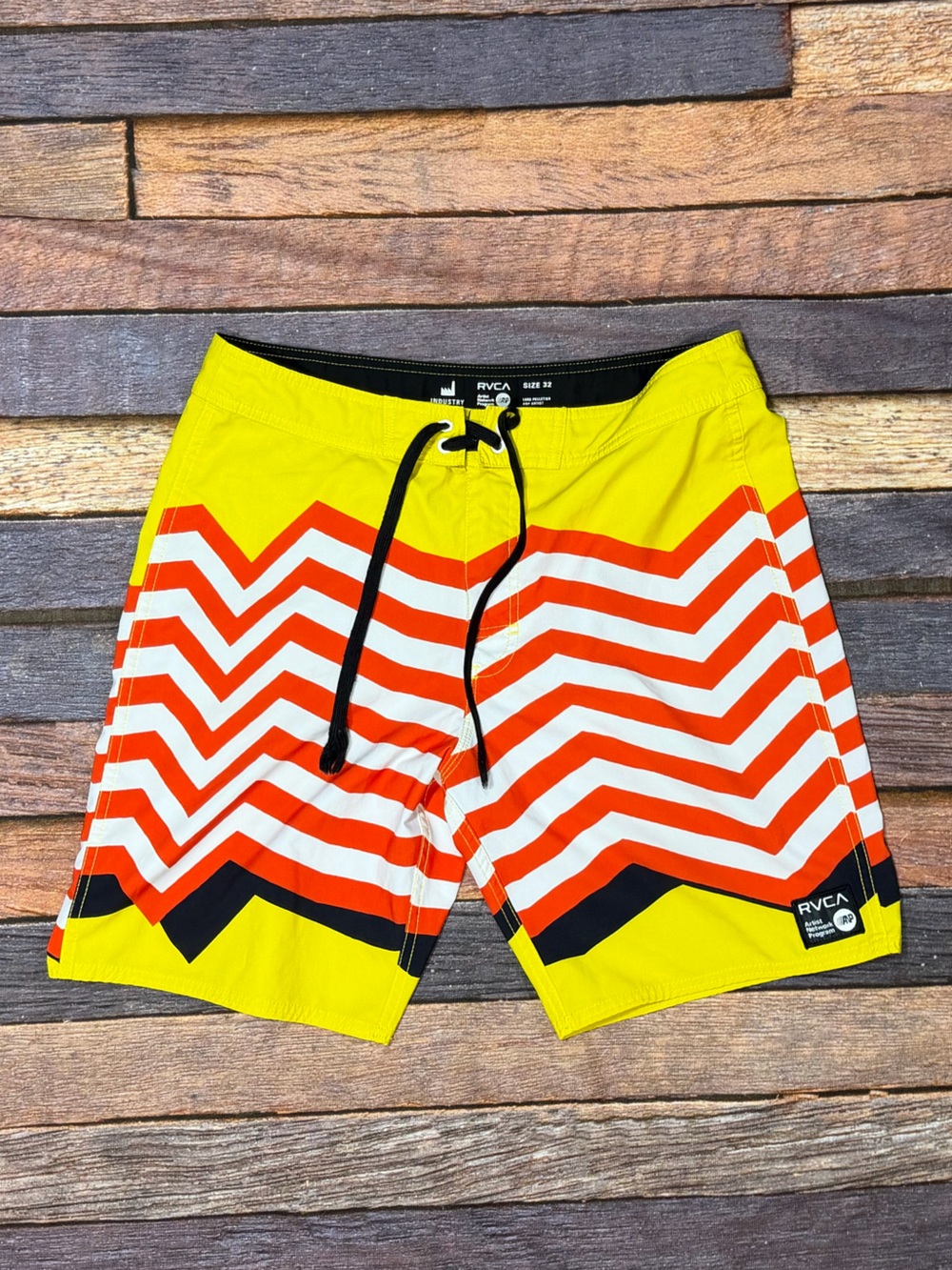 RVCA Board Shorts Men's Size Swim Trunks Bathing Suit Swimwear